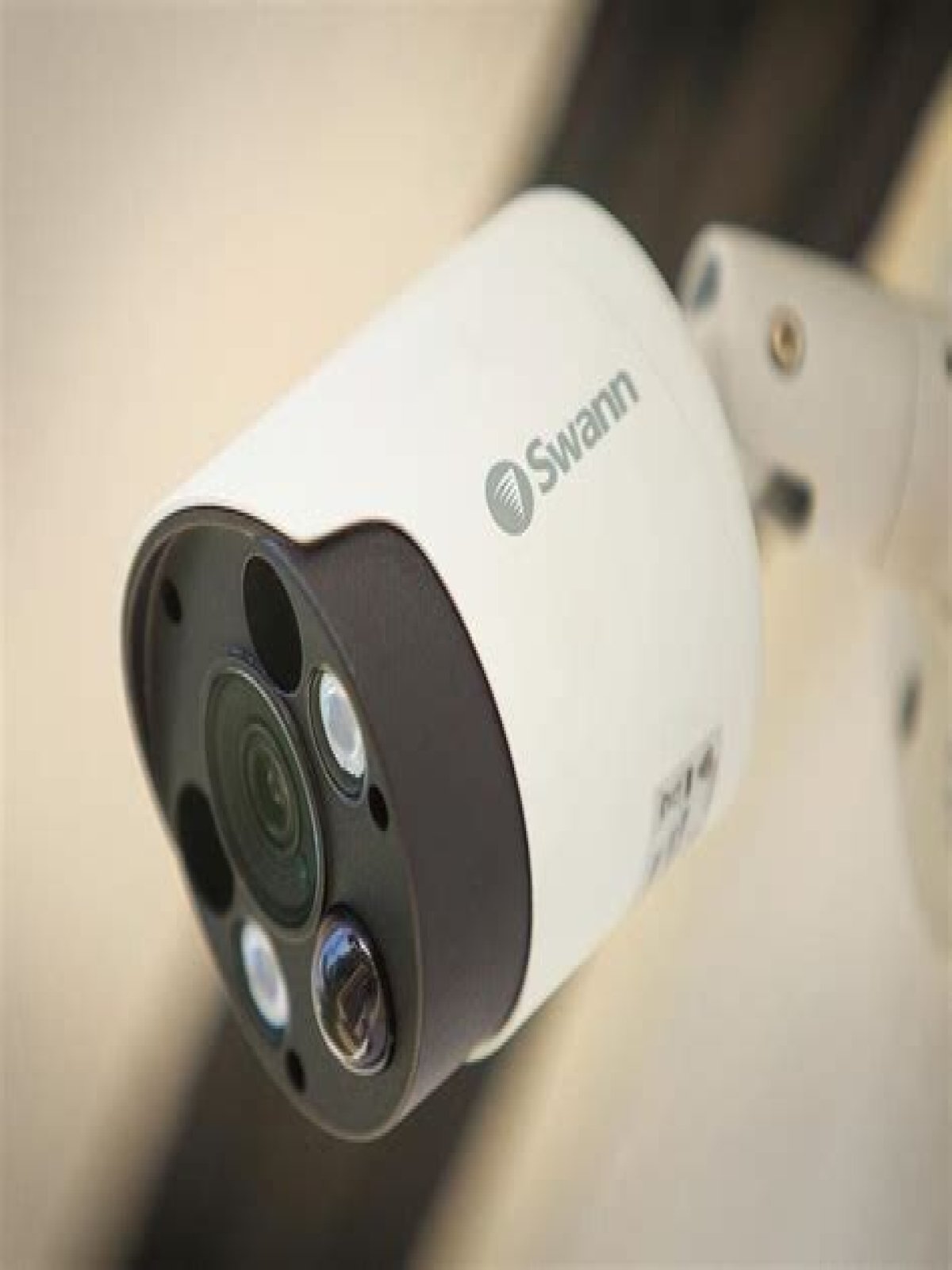 How do I reset my Swann outdoor camera?