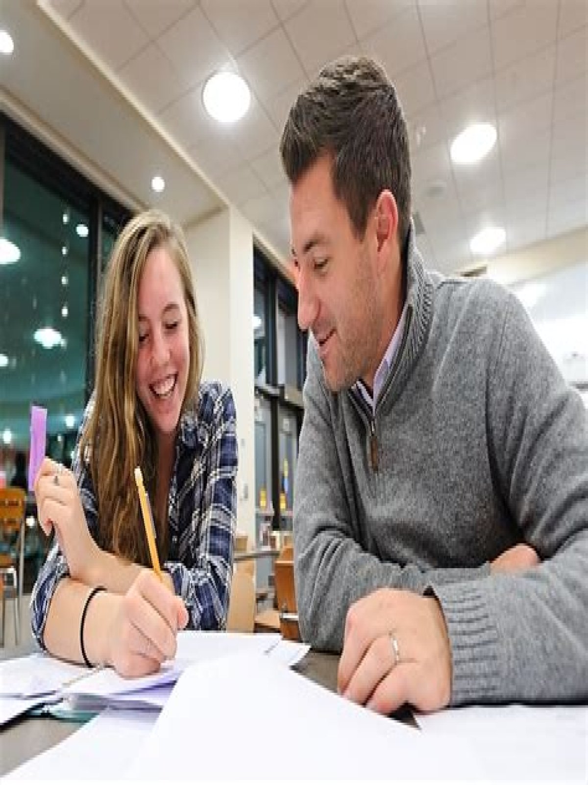 How to Find a Qualified Help with Essays in an Online Environment