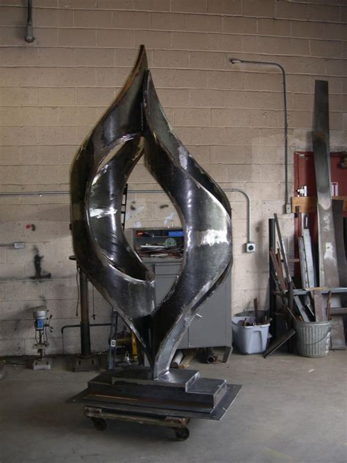 Metal sculptures and carvings