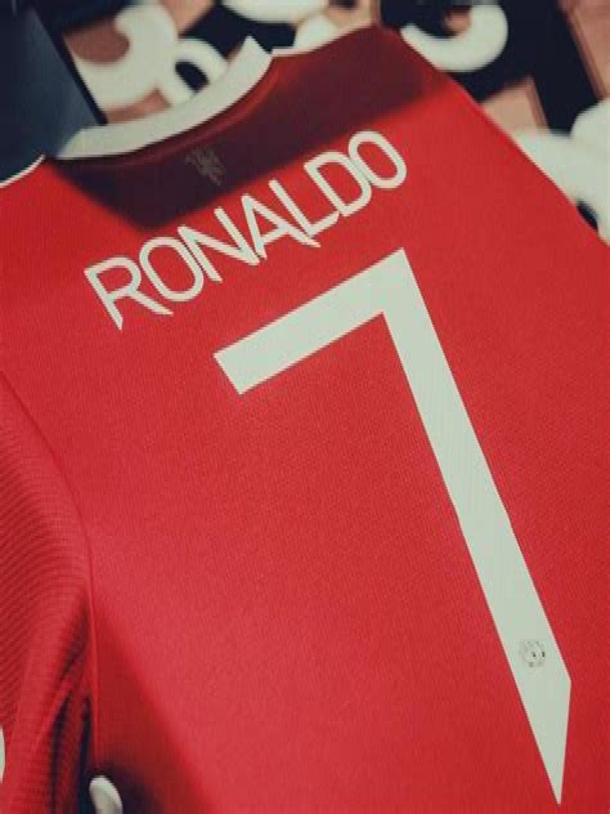 Which post did cr7 Factos?