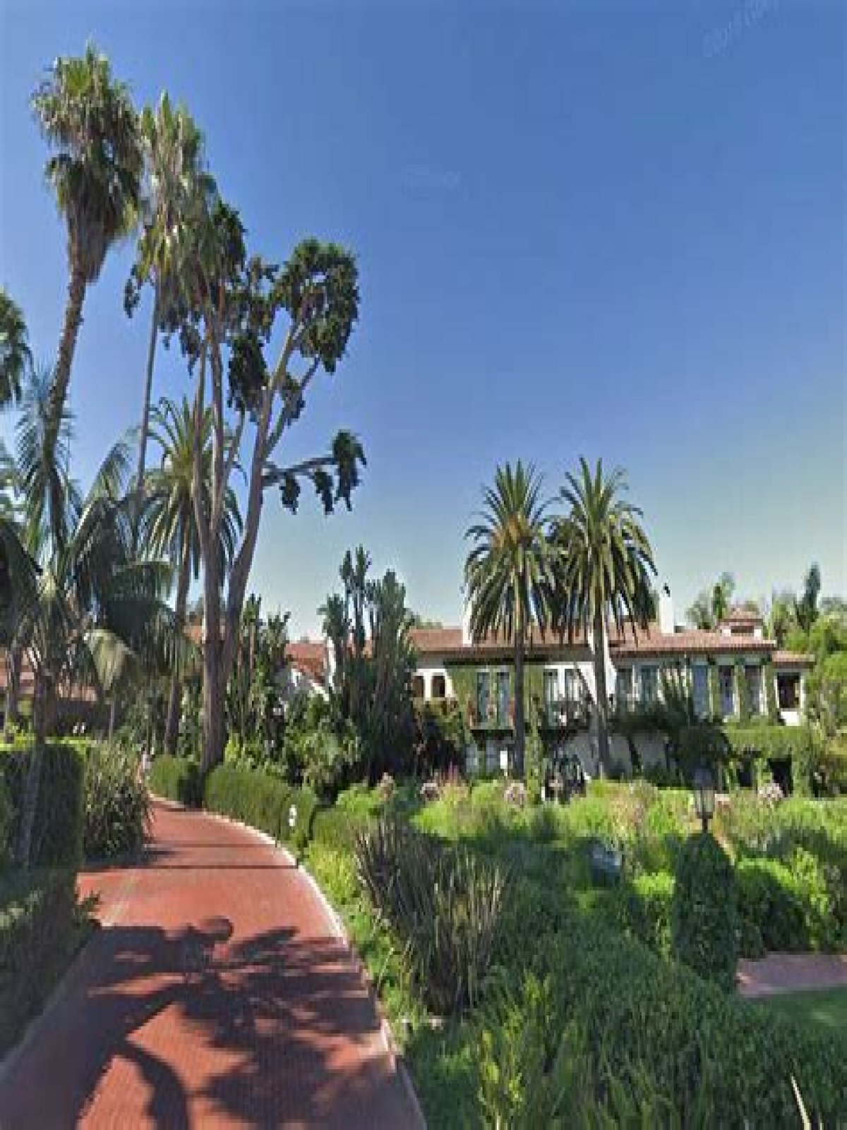 Who owns the Hotel Santa Barbara?